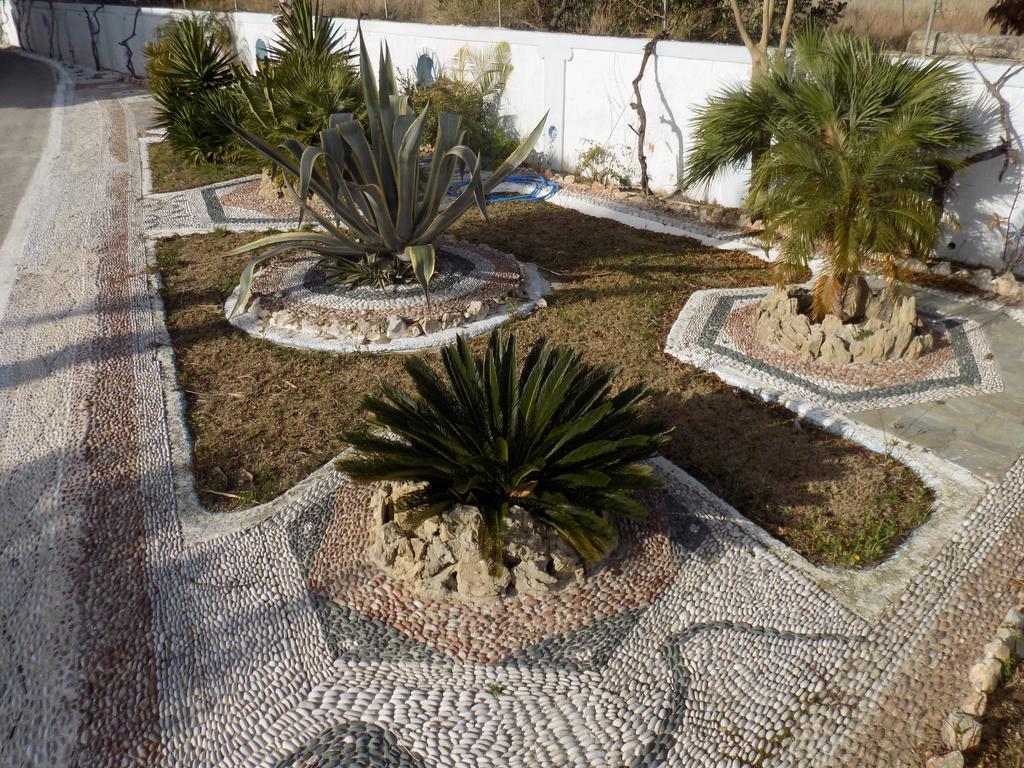 Mosaic Gardens Apartamento Faliraki Exterior foto